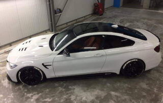 Getinte ramen van BMW Rerformance Sport